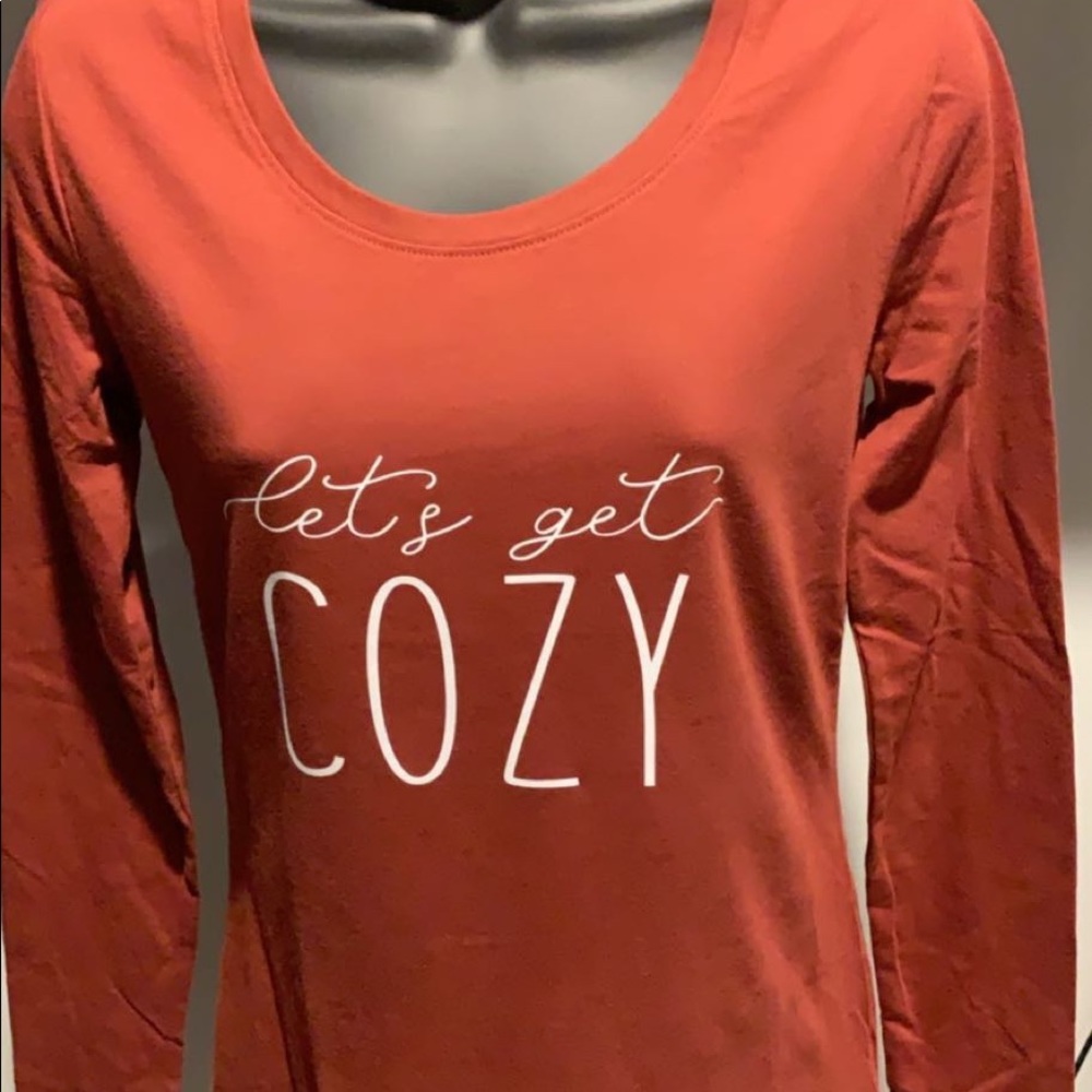 Let’s get cozy holiday long sleeve